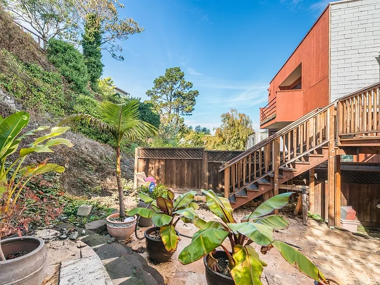 724 De Haro St — Photo 5