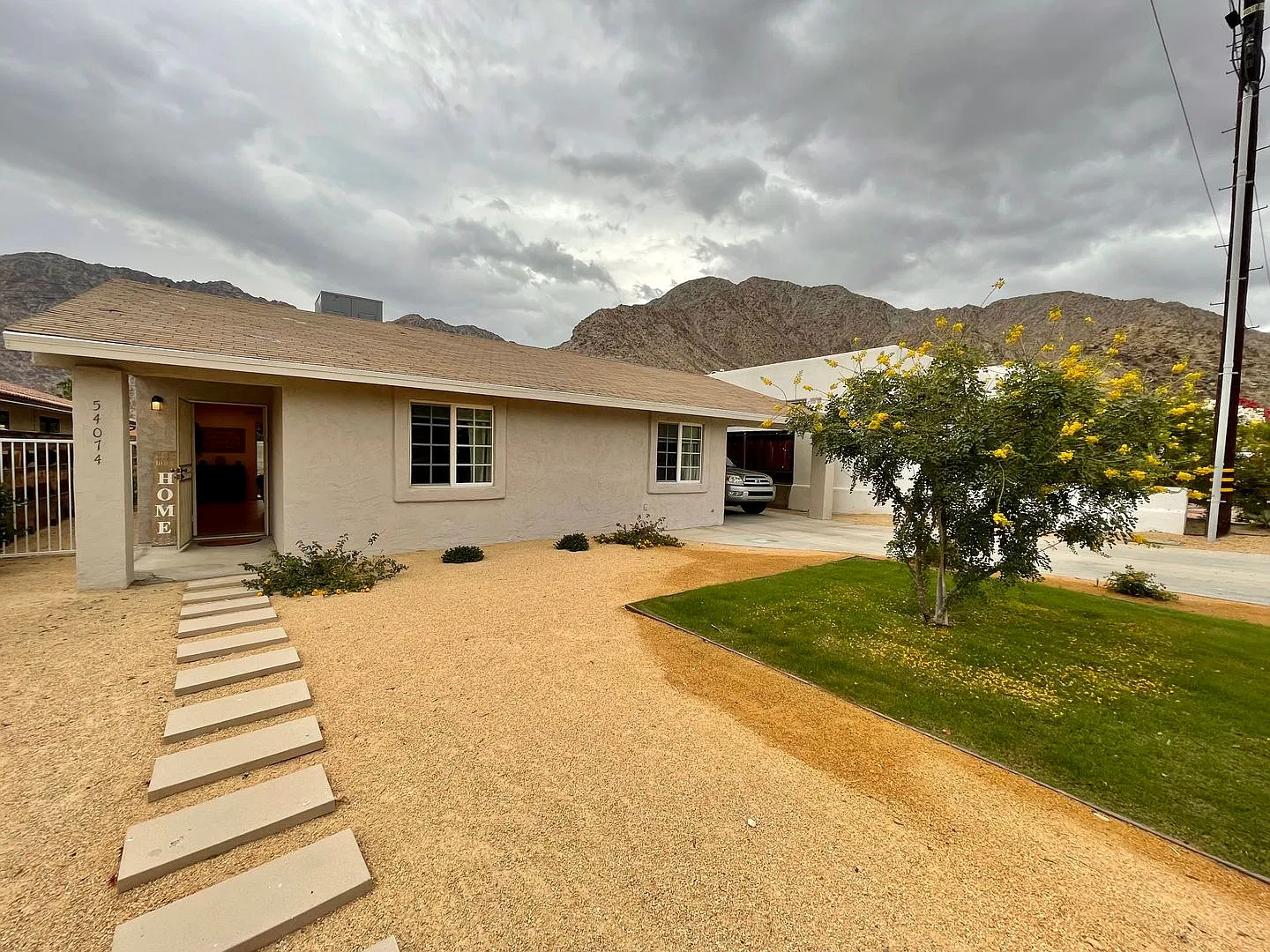 Coming Soon! Lovely 2 Bedroom 1 Bathroom Unfurnished Home In la Quinta! — Photo 2