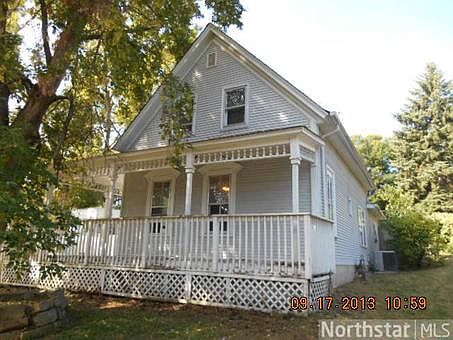 2nd image of 1577 Marion St