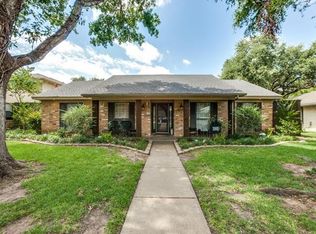 925 Loganwood Ave, Richardson, TX 75080