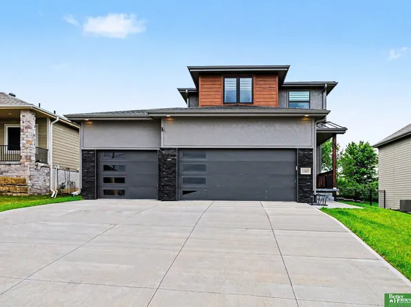 11605 Potter St, Omaha, NE 68142