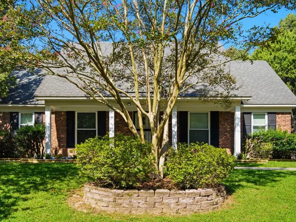 461 Dove Valley Rd, Collierville, TN 38017