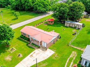 701 Miles Rd, Pulaski, TN 38478