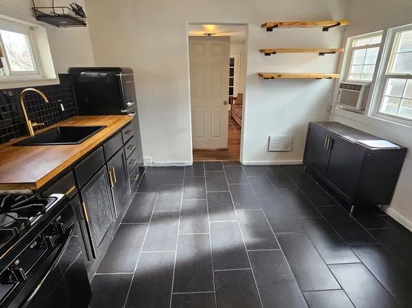 355 S Wells Ave #1/2, Reno, NV 89502