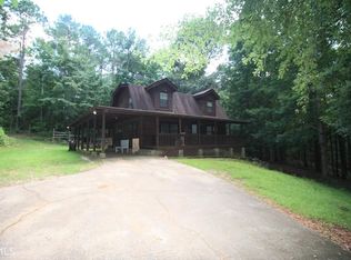 111 W Indian Bluff Dr, Lagrange, GA 30240