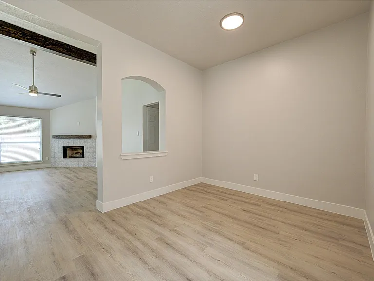 4931 Lake Catherine Ct — Photo 16