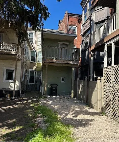 909 N 2nd St — Photo 21