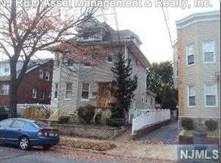 612 New Jersey Ave, Lyndhurst, NJ 07071