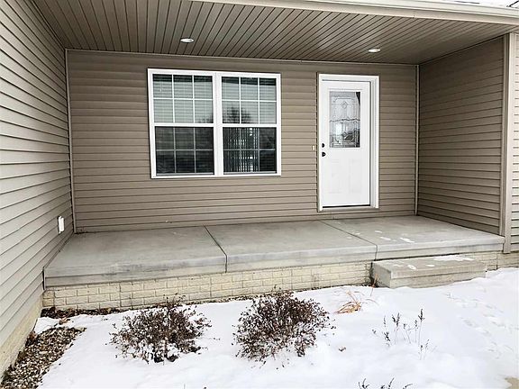 2nd image of 2830 Pennington Dr