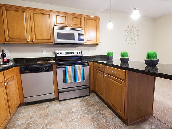 5th image of 6510 130th Ave NE APT O201