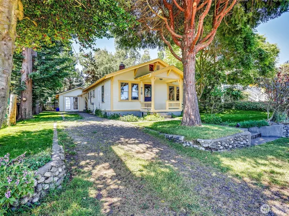 715 Grant Street, Port Townsend, WA 98368