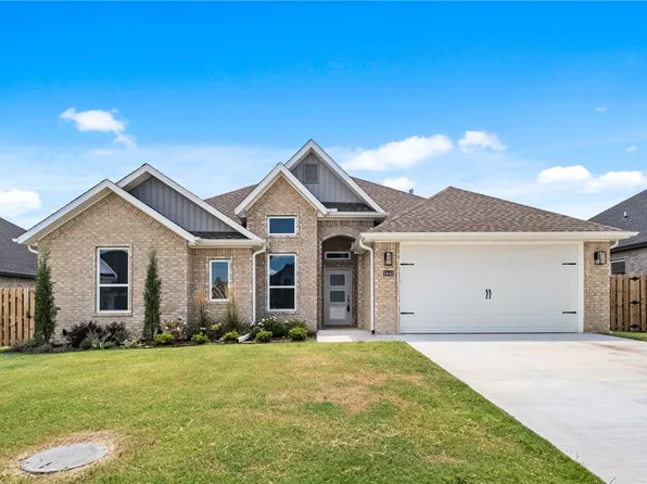 1441 Overcup Oak Ln, Bentonville, AR 72713