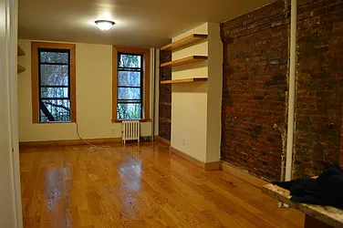 Rented by Weinstein Realty Group