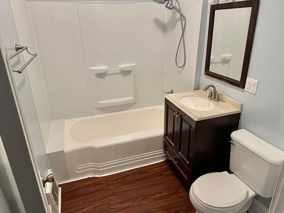 1st image of 2022 N Kilbourn Ave Floor 1