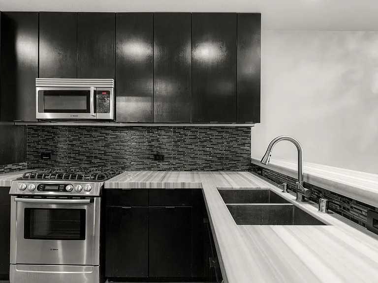 4525 Dean Martin Dr #511 — Photo 5