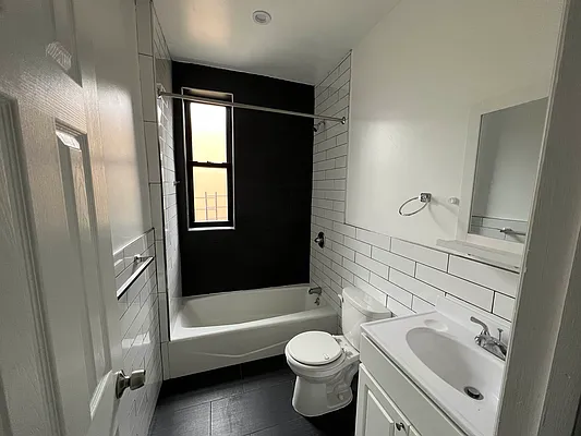 Rented by Bruma Realty LLC | media 5