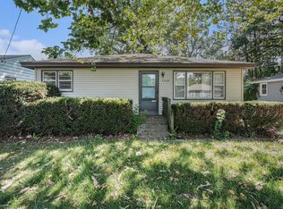 4042 Hillsdale Ave NE, Grand Rapids, MI 49525