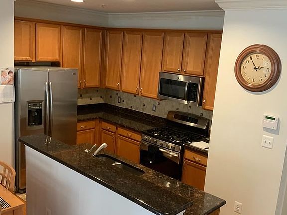 4th image of 918 Pine Forest Ln #1809