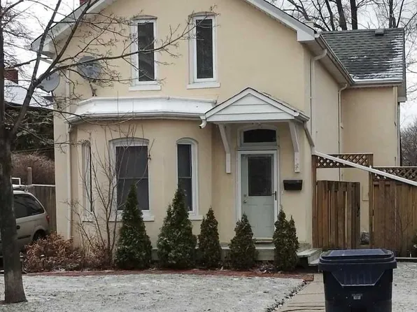 97 Rosemount Ave #3, Toronto, ON M9N 3B6