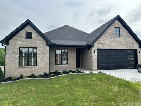 72 Copper Cir, Little Rock, AR 72223