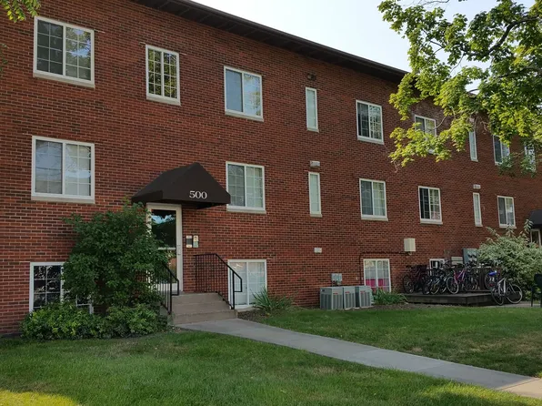 502 Grandview Ct, Iowa City, IA 52246