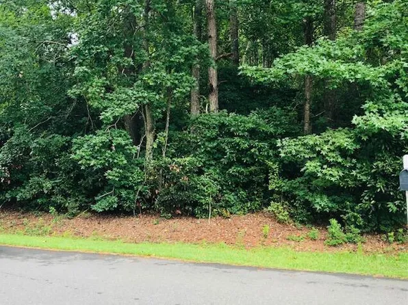 418 Maplewood Drive NW, Calabash, NC 28467