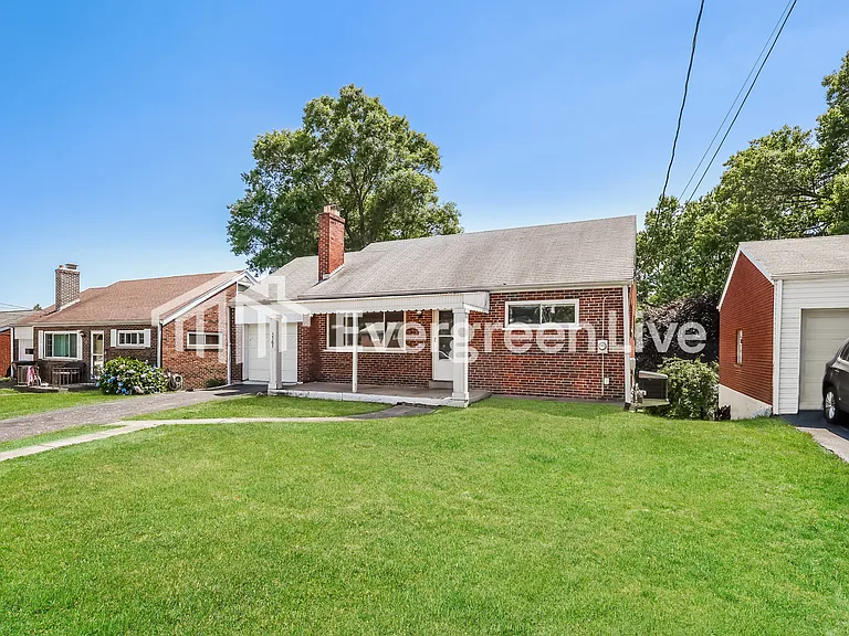 3363 Blue Rock Rd — Photo 2