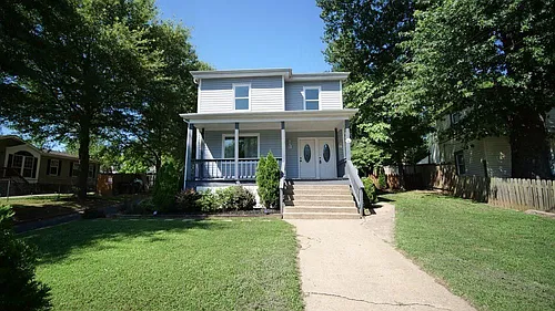 908 Page St #B Photo 1