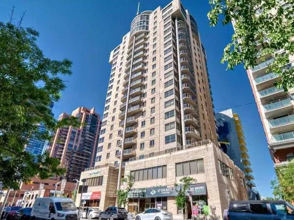 683 E 10th St SW #2003, Calgary, AB T2P 5G3