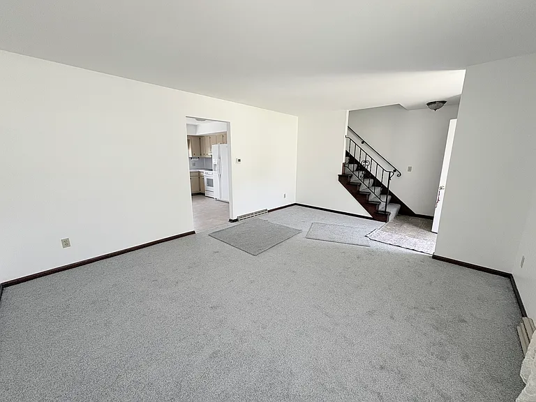 6594 Ravenwood Ave NW — Photo 6
