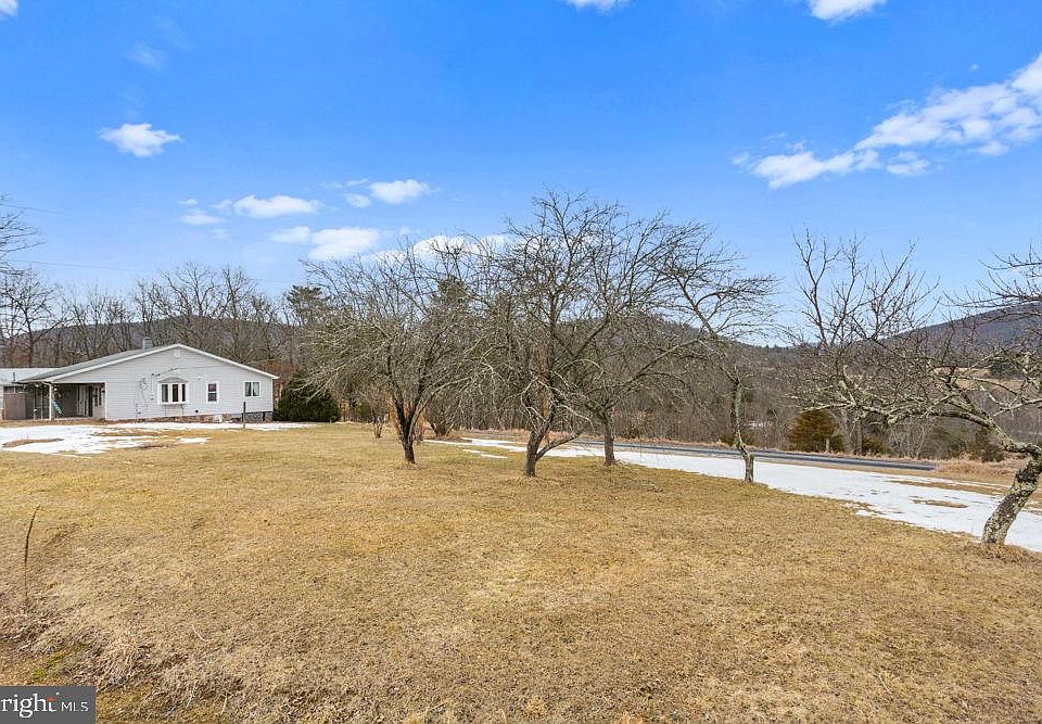 1st image of 19962 Rainbow Ridge Rd