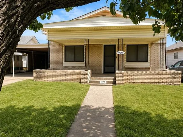 920 E Maple St, Cushing, OK 74023