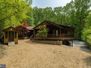 470 Seneca Ridge Rd, Great Cacapon, WV 25422