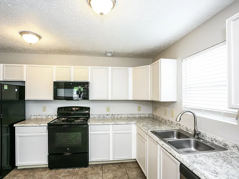 14427 Cuppola Dr — Photo 8
