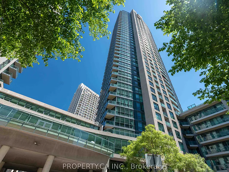 215 Fort York Blvd #2203 — Photo 1