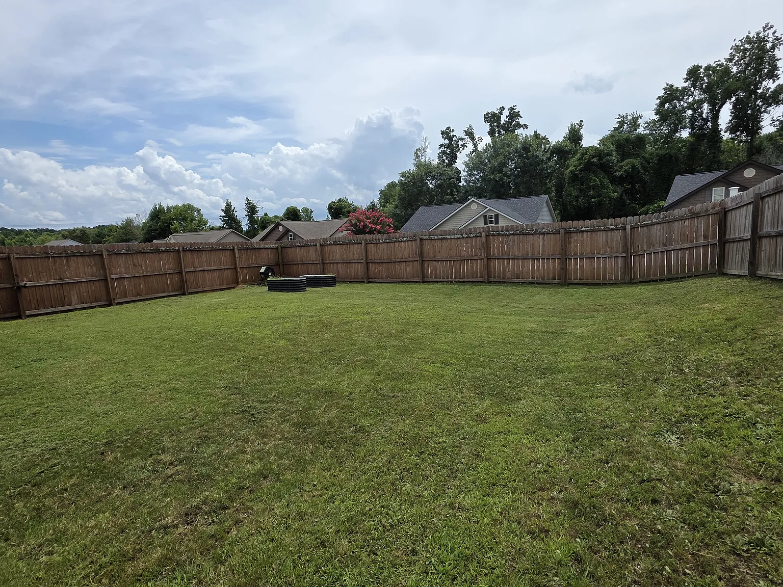 3 bed, 1406 sqft, $1,895 — Photo 4