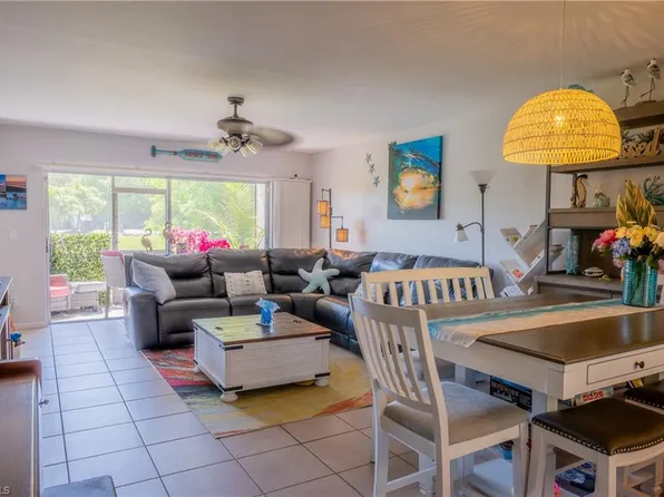 5697 Rattlesnake Hammock RD #C-108, NAPLES, FL 34113