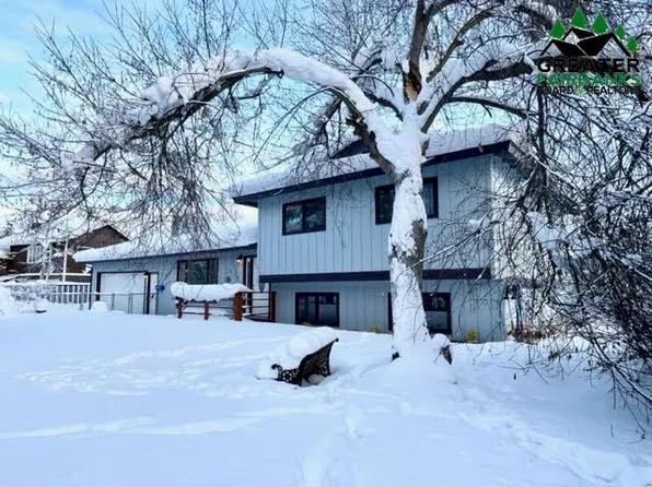 1843 Bridgewater Dr, Fairbanks, AK 99709