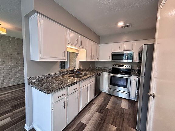 5th image of 6847 Chasewood Dr