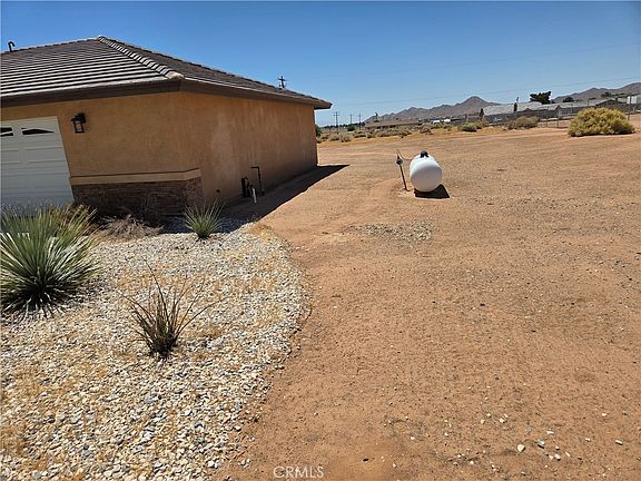 2nd image of 16118 Ocotilla Rd