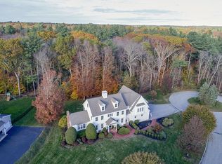 150 Homestead Ln, Hanover, MA 02339