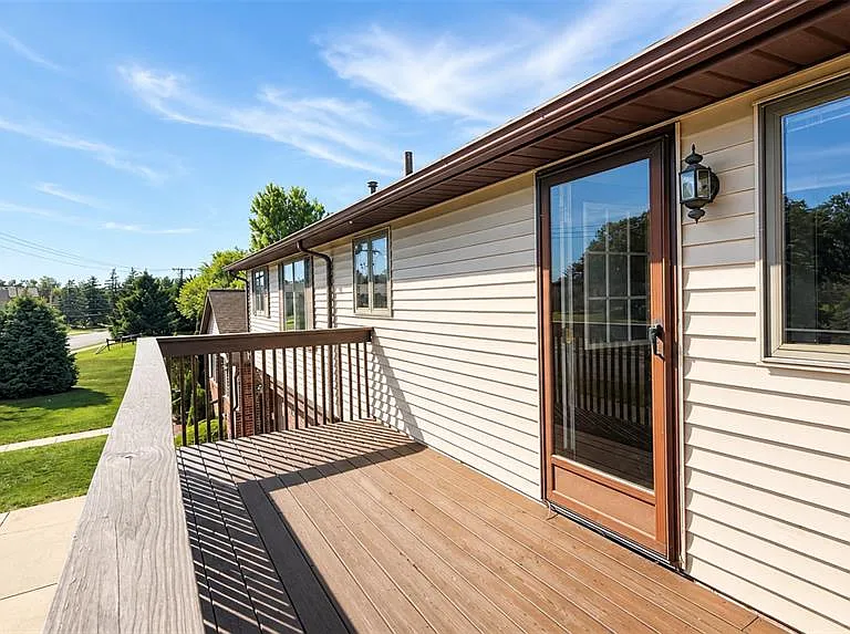 2232 London Bridge Dr #42 — Photo 9