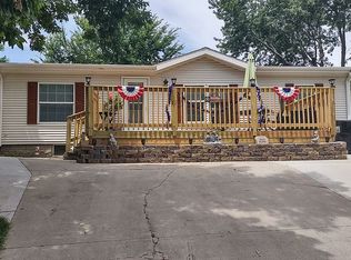 2126 Lincoln Ave, Plattsmouth, NE 68048