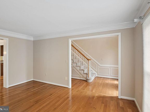 3rd image of 11608 Clocktower Ln