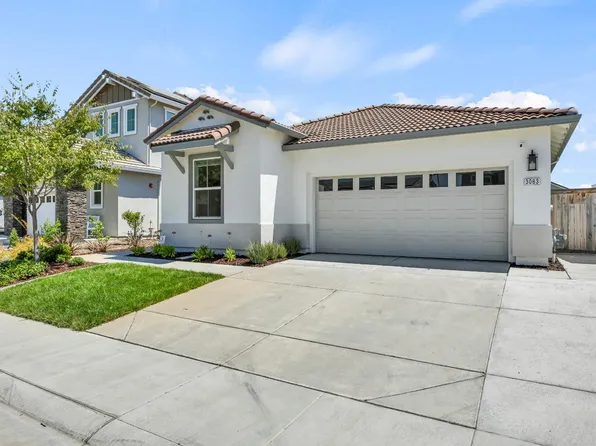 3063 Ridgecrest Dr, Lincoln, CA 95648