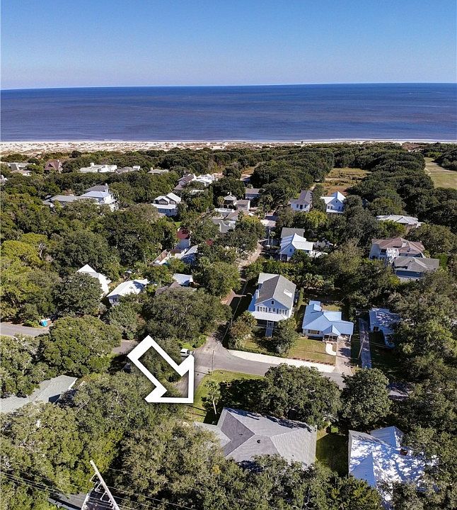 1833 Bruce Dr, Saint Simons Island, GA 31522 | Zillow