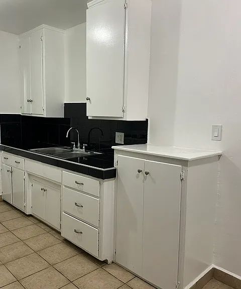 5919 Carlos Ave #7 — Photo 3