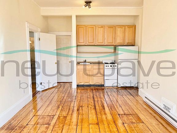 4th image of 16 Cumberland St APT 5