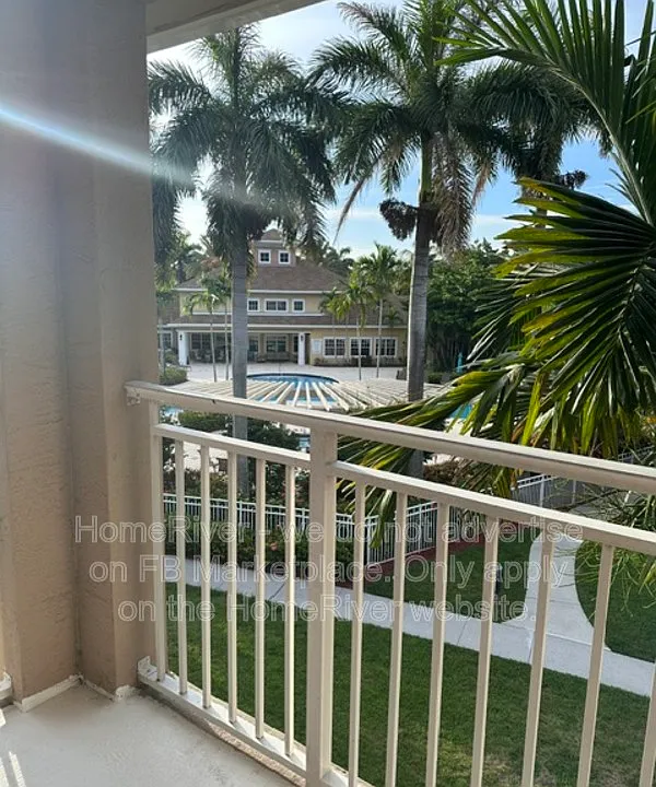 6426 Emerald Dunes Dr #306