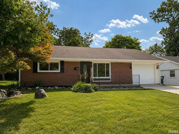 6629 Bittersweet Dr, Fort Wayne, IN 46825